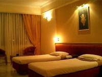 The Golden Emerald offers