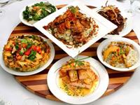 Ppaparazzi Restaurant offers