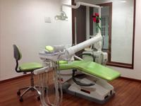 Sri The Dentist Dental Hospitals offers