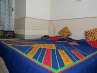 Hotel Rama Inn offers