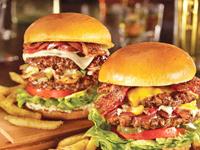 Creamy Street Cafe Lounge offers