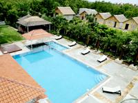 Mrugavani Resort offers