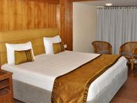 Zeenath Taj Gardens offers