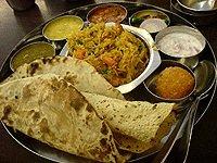 The Central Court Hotel offers