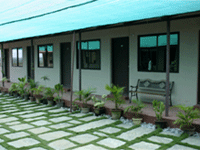 Tiffanys Resort and Restaurant offers