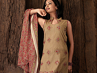 Momento Ethnic Studio offers