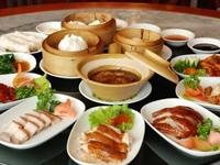 The Movies Restaurant offers