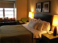 Janpath Guest House offers