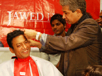 Jawed Habib offers